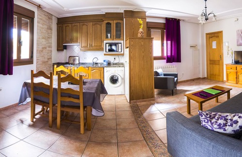 Pinofranqueado Cottage | Rural Apartments El Prado* for 4 people ATR-CC0041