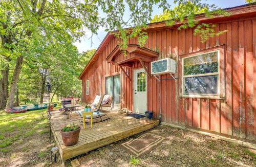 Scranton House | Rural Arkansas Vacation Rental with Lake Access