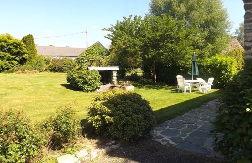 Pont-de-Buis-les-Quimerch Cottage | RURAL HOLIDAY RENTAL IN PRESS CROZON ISLAND