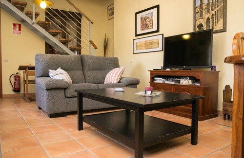 Aldeonsancho Cottage | RURAL HOUSE "LA RIBERA DEL RÍO SAN JUAN"
