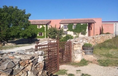Briongos Cottage | RURAL HOUSE 5 CELEMINES SUR