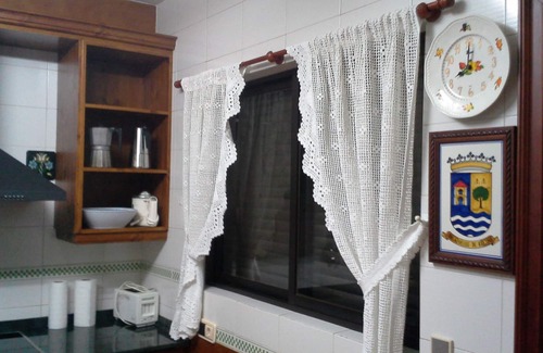 Palazuelos de Eresma Cottage | Rural house Las Tuyas, 6-8 places, next to ciud Segovia, garden, pets, internet