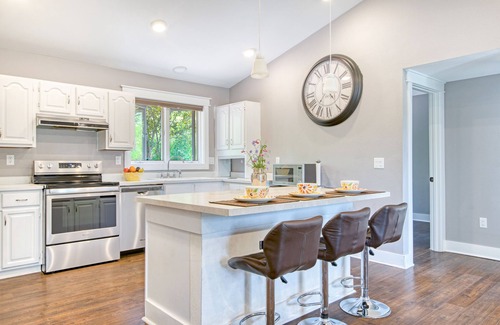 Ridglea Hills House | Rural life in the City of Boulder, easy access to trails and town.