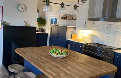 Tolleshunt D'Arcy House | Rural Mansion in picturesque countryside 1 Hour from Central London.