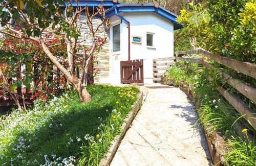 Saint Gennys House | Rusey Cottage at Crackington Haven, near Bude and Boscastle, Cornwall