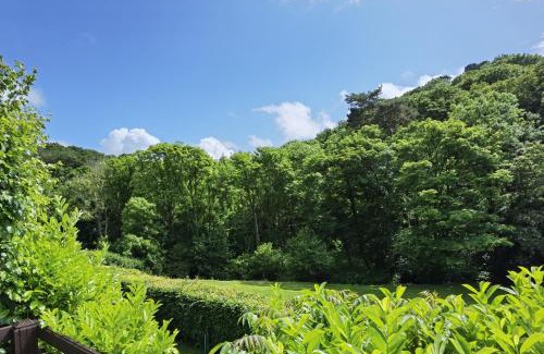 Saint Gennys House | Rusey Cottage at Crackington Haven, near Bude and Boscastle, Cornwall