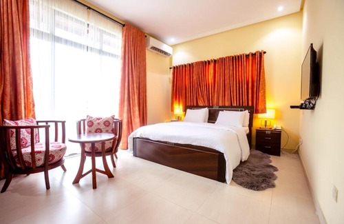 Lekki Phase 1 House | Rushmore - Paradise Room