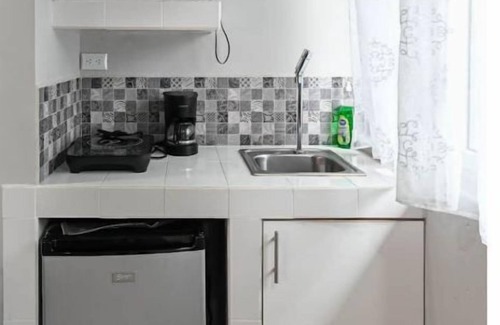 Zona 11 Apartment | RusNovena Apartment #1- Zone 11 - With A/C