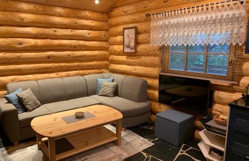 Kriilevalja House | Russet & Rowanberry - Rowanberry Retreat