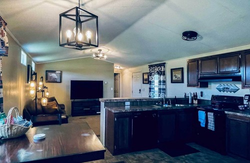 Dewey Other | Rustic 2-bed/2-bath, Horse Ranch, HVAC, WiFi, Full kitchen, 5 min > town