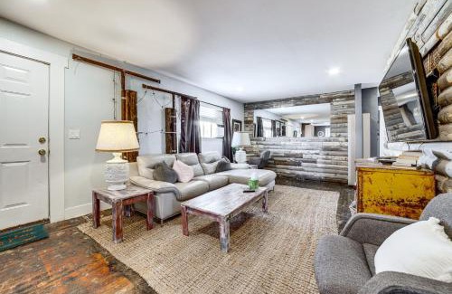 Lyon County House | Rustic and Secluded Nevada Home On-Site Dog Park!