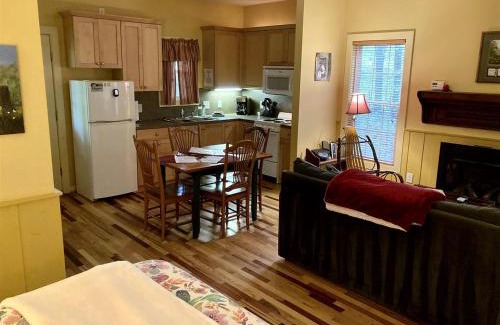Elkin House | Rustic Cabin on 28-Acre Property in the Foothills of the Blue Ridge Mountains
