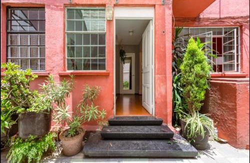 Colonia Cuauhtemoc House | Rustic Chic House, steps away from Reforma