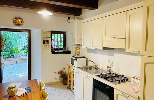 Fagnano Alto Cottage | Rustic Cottage by Gran Sasso: Steps away from Amazing Hiking Trails