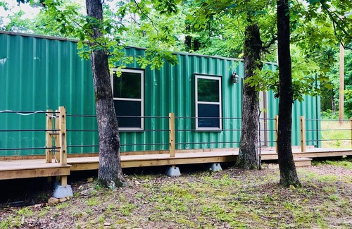 Mountain View House | Rustic Cove Container ~ unique quirky tiny house ~ Fast Wi-Fi
