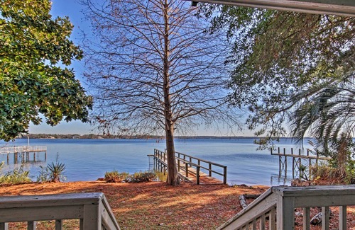 Lake Murray of Richland Cottage | Rustic Escape on Lake Murray w/ Fire Pit + Balcony