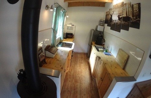 Grafendhron Cottage | Rustic hunting cottage with valley view in the Hunsrück