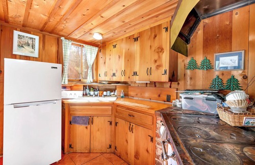 West Village Cabin | Rustic Knotty Pine - Old Cabin Vibes
