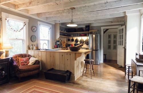 Friendship House | Rustic-Luxe Escape Near Town w/Water Access, Kayaks, Games, Fire Pit & Peloton!