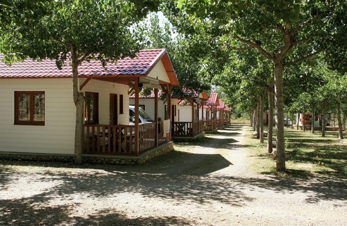 La Puebla de Roda House | Rustic Mountain Retreat
