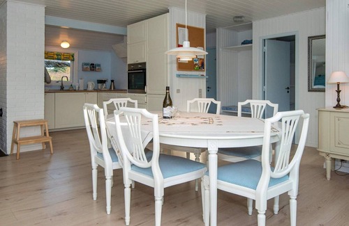 Hemmet House | Rustic Retreat at Hemmet Strand-By Traum