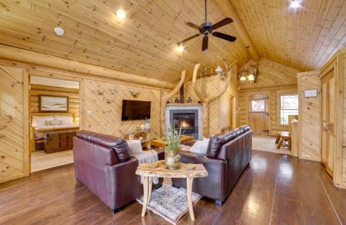 Tustin House | Rustic Tustin Cabin on 7 Acres with Fire Pit and Porch