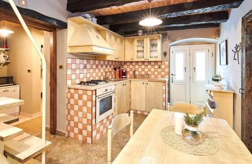 Gracisce Villa | Rustic Villa Katarina Gračišće with pools and a sauna
