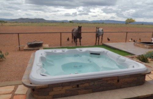 Alpine House | Rustic Western Experience With Hot Tub For Stargazing - No Extra Fees