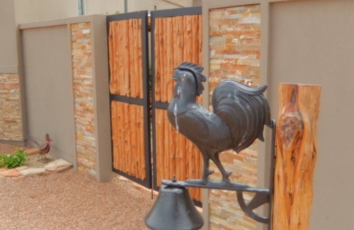 Alpine House | Rustic Western Experience With Hot Tub For Stargazing - No Extra Fees