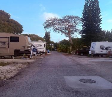 Big Pine Key House | RV In The Keys a Tropical Retreat