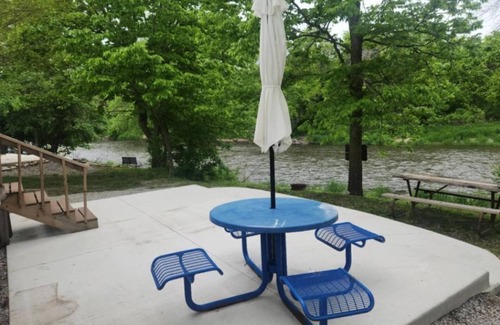 Mason City RV Rental | RV Loft on the River