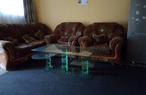 Kitojo House | Rwenzori Trekking Homestay