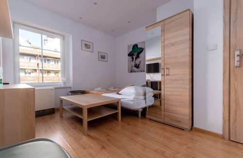 Jelenia Gora Apartment | Rynek Jeleniogórski Cosy Studio