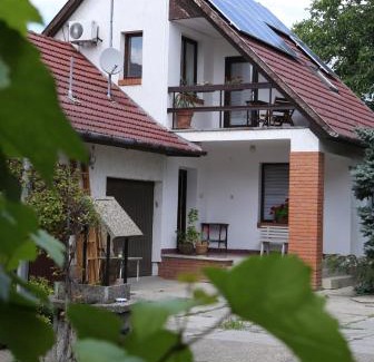 Szentes House | Sára Vendégház
