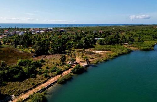 Jenipabu House | Sítio Águas do Éden , pé na areia, frente rio, praia e campo no mesmo lugar