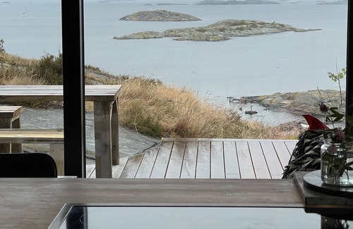 Hovas Cabin | Södra Göteborgs Skärgård Utanför Fönstret. Hundar Välkomna:)
