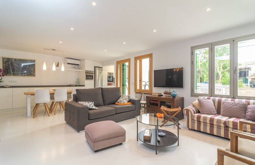 Pina Villa | SA TEULERA DE PINA - Modern village house with beautiful private pool in the center of Mal