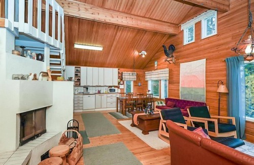 Ruka House | Saapunkijärvi, Pitkäperä by Interhome