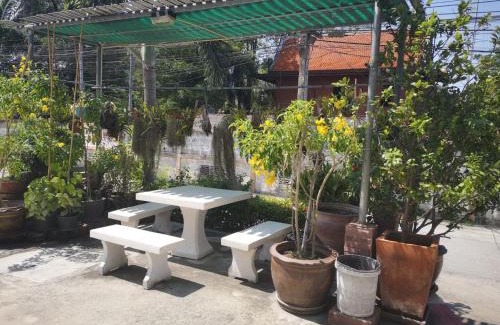 Suphan Buri House | Sab Suwarn Mansion