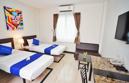 Sanambin Hotel | Sabai Twin Bed +Massage 30 Mins 1 pax + Breakfast