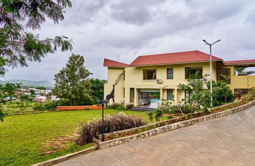 Pegalwadi Tryambak Villa | SaffronStays Aamelia by the Hills