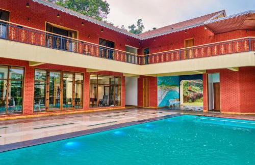 Pegalwadi Tryambak Villa | SaffronStays Aamelia by the Hills