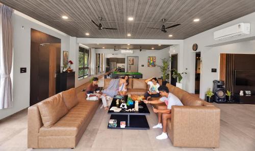 Lonavala Villa | SaffronStays Earl Grey