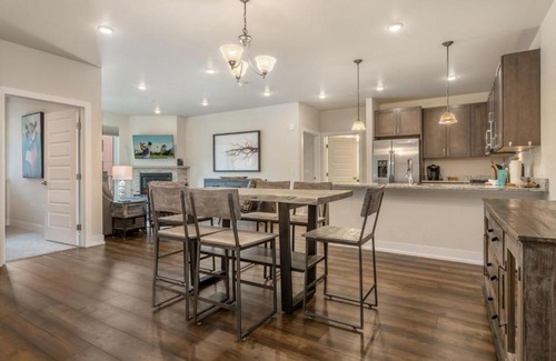 Dillon House | Sail Lofts at Lake Dillon 1107