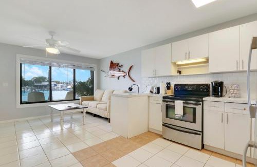 Stuart Apartment | Sailfish Suites 3 - waterfront