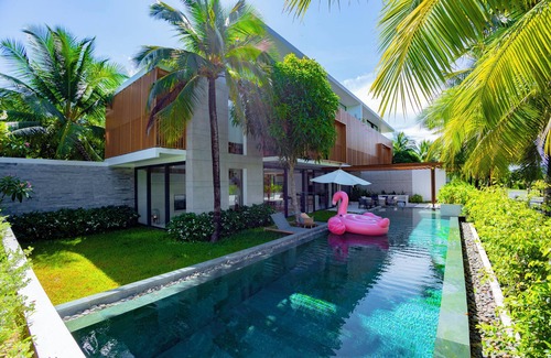 Long Beach Villa | Sailing Pool Villas & Resort Phu Quoc