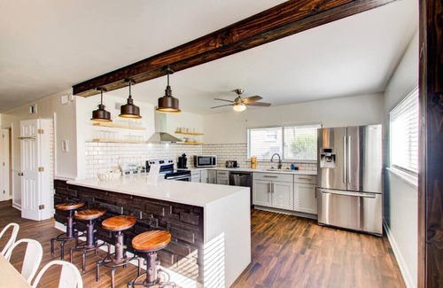 Brent House | Saint Amatus Minutes To Beach & Pensacola NAS