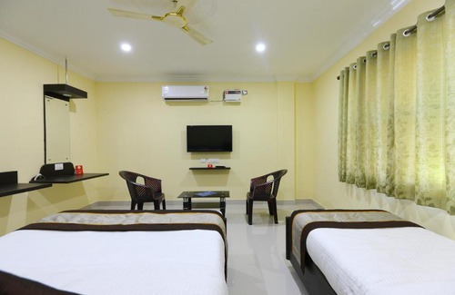 Pallavaram Hotel | SAlBALA INN