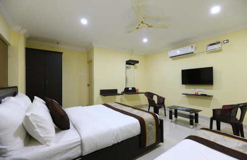 Pallavaram Hotel | SAlBALA INN