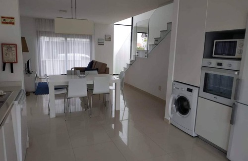 Salir do Porto Villa | Salir Do Porto -Pretty modern villa with swimming pool